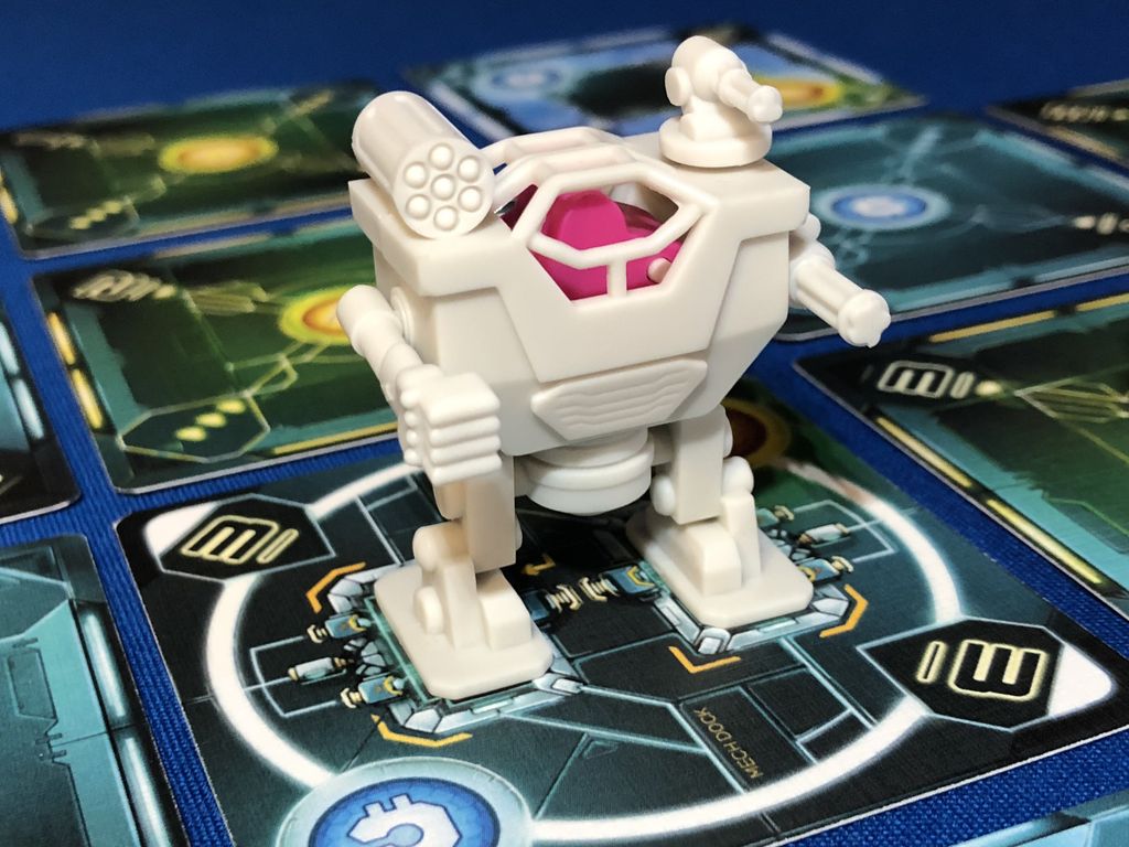 Tiny Epic Mechs mech suit with weapons