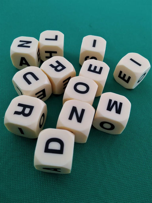 Bananagrams Duel dice
