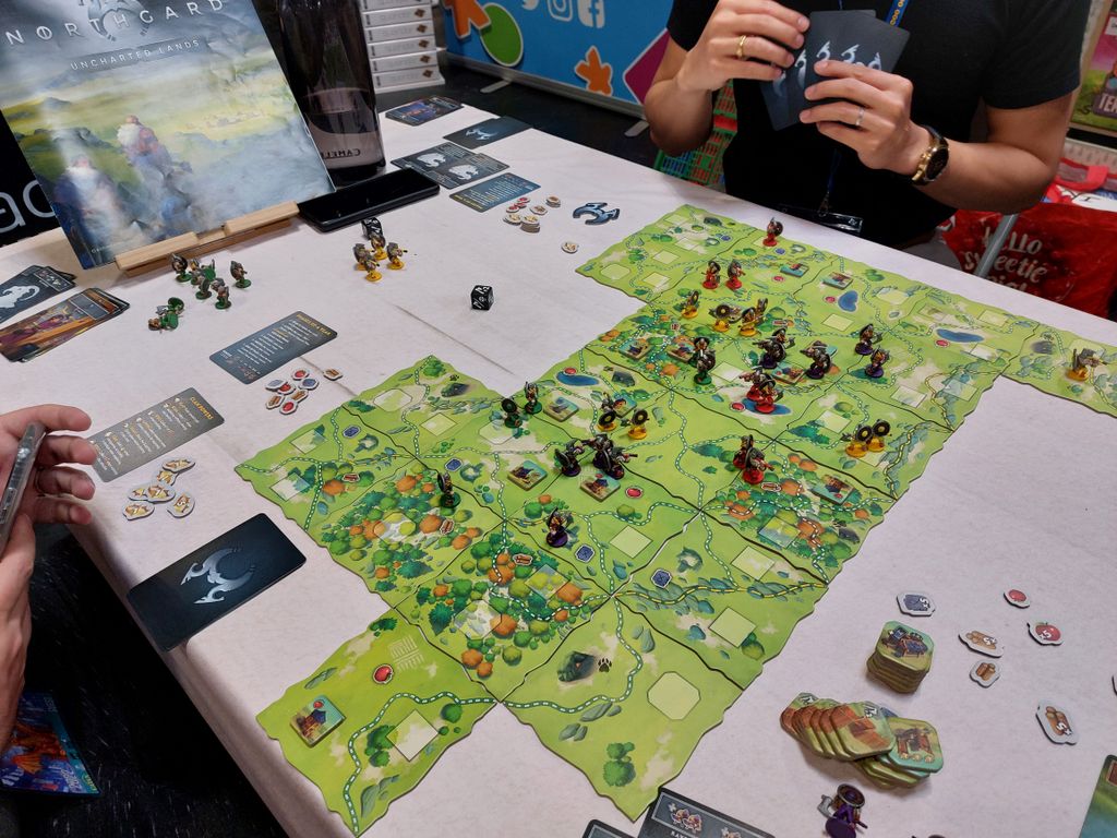 Northgard Uncharted Lands gameplay