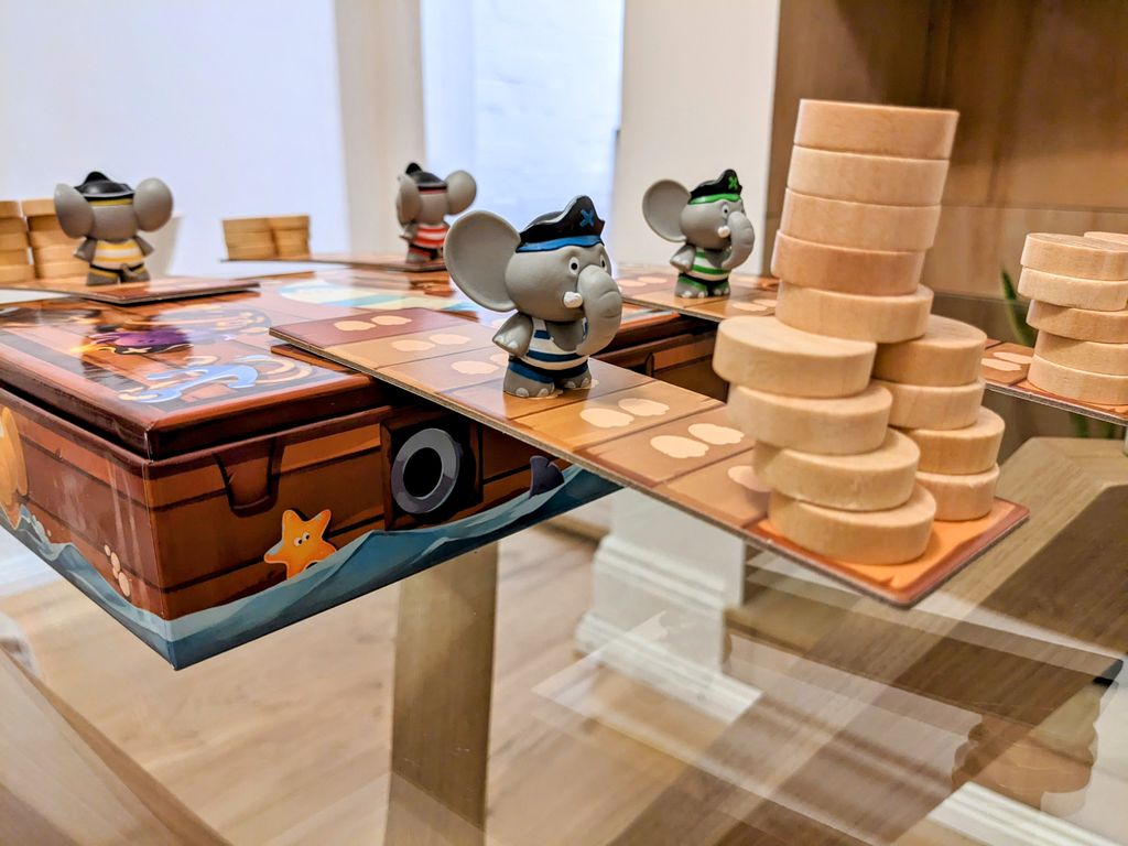 Stomp the Plank elephant on plank